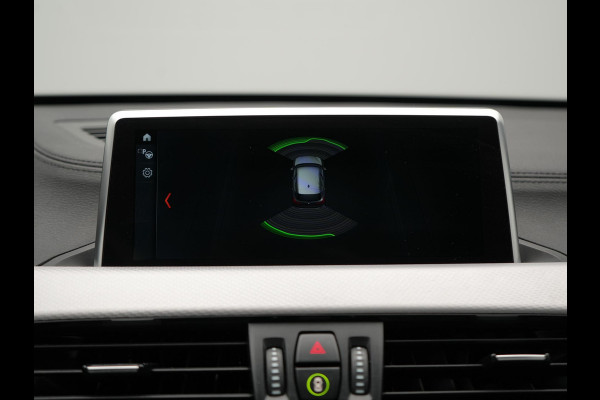 BMW X1 xDrive25e M Sport Plug in Hybrid 221pk Dealer O.H | PHEV | Panodak | Carplay | LED | DAB | Sportstoelen Verwarmd | Navi Prof |