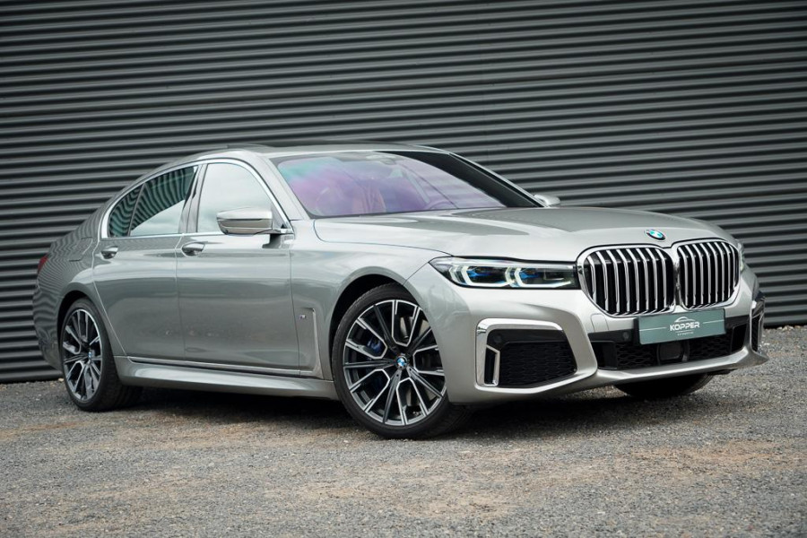 BMW 7 Serie 745e High Executive / M-Sport / Schuifdak / NL Auto / Nieuwe Accu