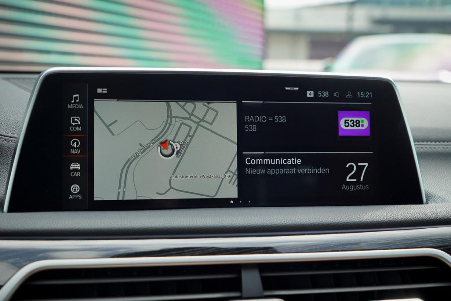 BMW 7 Serie 745e High Executive / M-Sport / Schuifdak / NL Auto / Nieuwe Accu