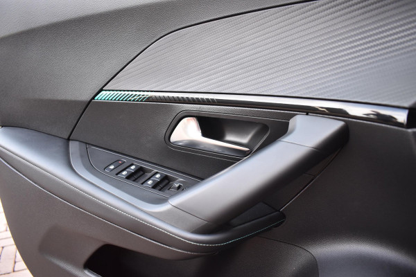 Peugeot 2008 1.2 PureTech 130PK Aut. Allure Pack | Carplay | Camera | I-Cockpit | Incl. garantie