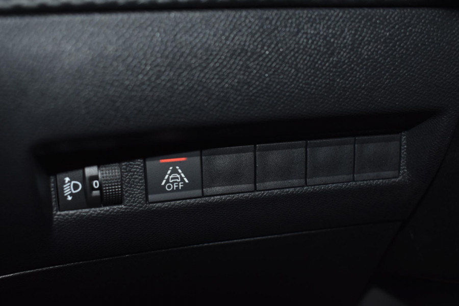 Peugeot 2008 1.2 PureTech 130PK Aut. Allure Pack | Carplay | Camera | I-Cockpit | Incl. garantie
