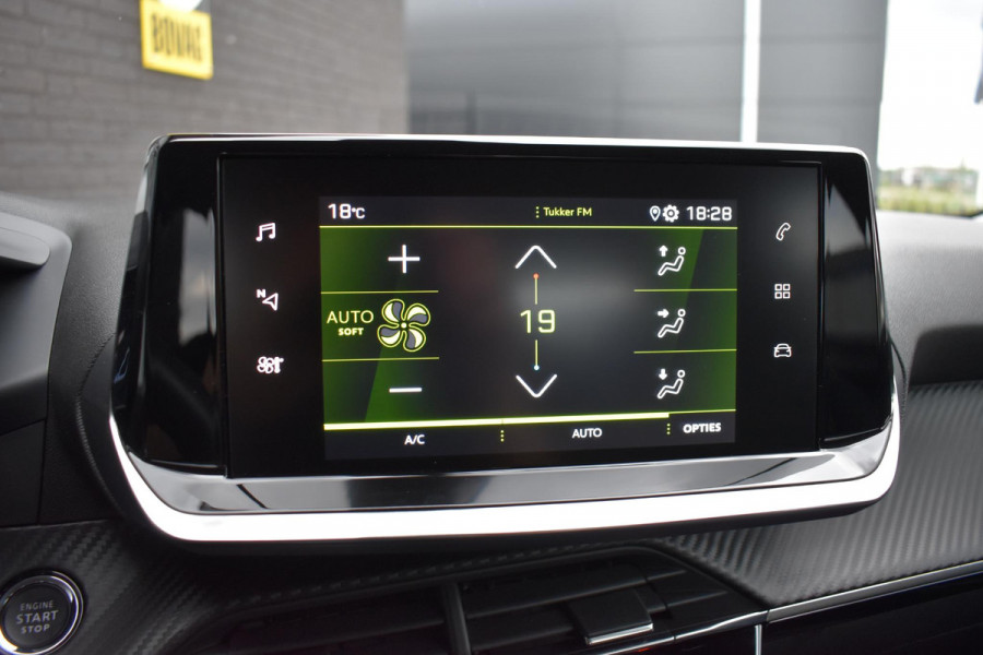 Peugeot 2008 1.2 PureTech 130PK Aut. Allure Pack | Carplay | Camera | I-Cockpit | Incl. garantie