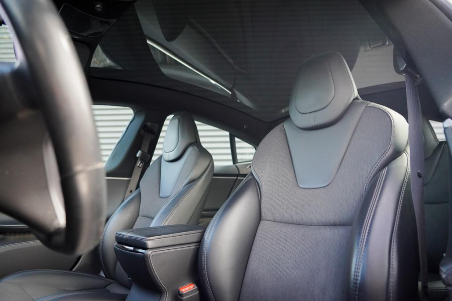 Tesla Model S 75D Base / CCS / Enhanced Autopilot