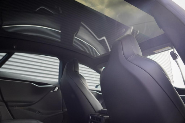 Tesla Model S 75D Base / CCS / Enhanced Autopilot