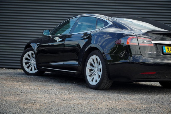 Tesla Model S 75D Base / CCS / Enhanced Autopilot