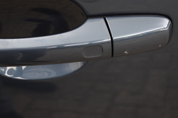 Volvo V40 Cross Country 1.5 T3 Polar+ Luxury Park assist incl camera | Harman & Kardon | Pano dak | Navigatie | Blue tooth