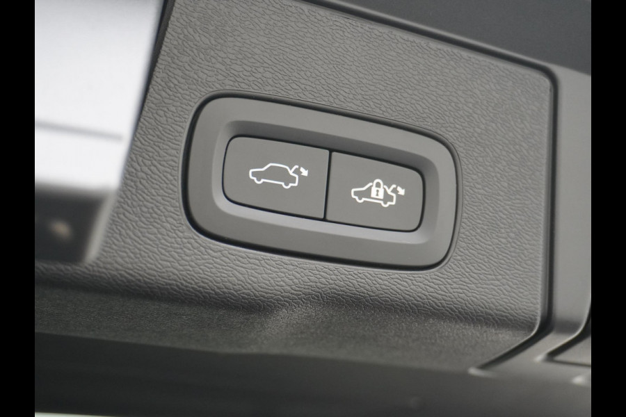 Volvo XC60 2.0 T8 Plug-in hybrid AWD Black Edition LONG RANGE | PANO| STOEL/STUUR VERW.| 360 CAMERA| HARMAN KARDON| ELEK. STOEL MET MEMORY|