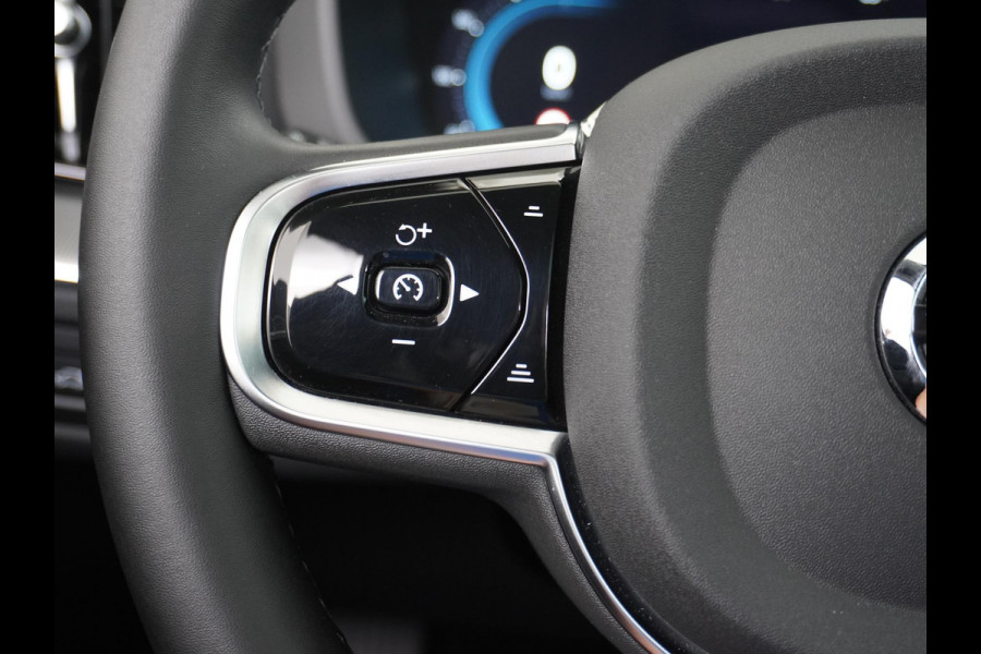 Volvo XC60 2.0 T8 Plug-in hybrid AWD Black Edition LONG RANGE | PANO| STOEL/STUUR VERW.| 360 CAMERA| HARMAN KARDON| ELEK. STOEL MET MEMORY|