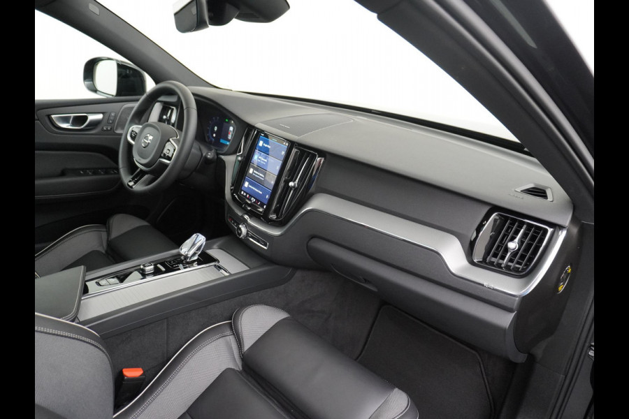 Volvo XC60 2.0 T8 Plug-in hybrid AWD Black Edition LONG RANGE | PANO| STOEL/STUUR VERW.| 360 CAMERA| HARMAN KARDON| ELEK. STOEL MET MEMORY|