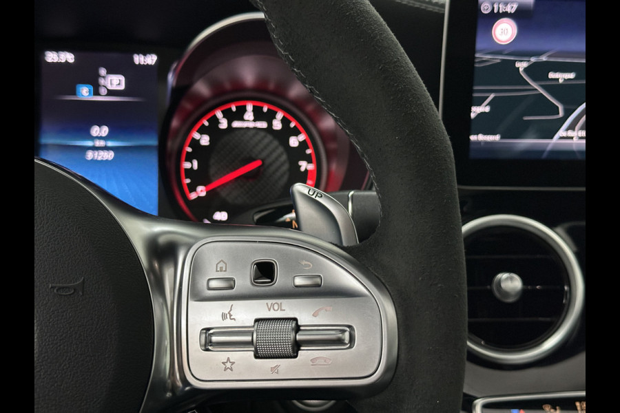 Mercedes-Benz C-Klasse Coupé 63 S AMG | Keramisch | Schaalstoelen | AMG Driver's Package | Aero-Pakket | Panorama | Burmester | Multi-Beam LED | Memory | ACC | Rij-Assistentie Pakket | Keyless-Go | Sfeerverlichting | Carplay |