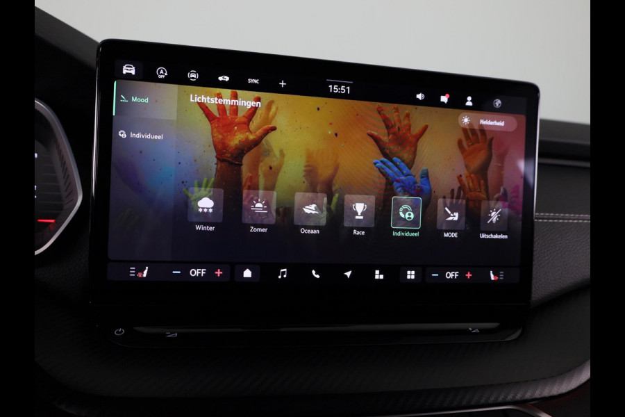 Škoda Octavia Combi Sportline Tour m-HEV 1.5 TSI 150 pk 7 versn. DSG | Panoramadak | Trekhaak wegklapbaar | Navigatie pakket | Winter pakket