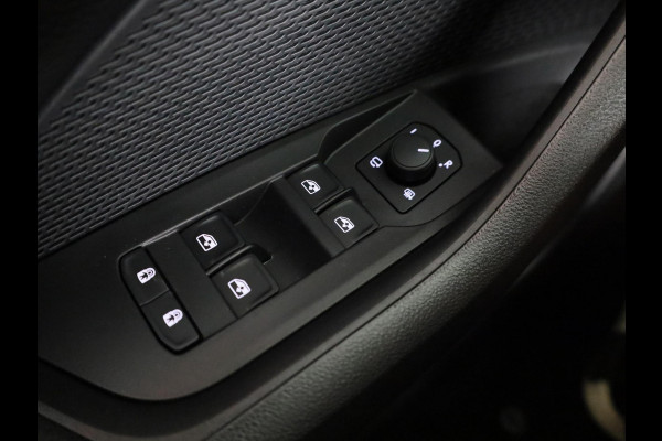 Škoda Octavia Combi Sportline Tour m-HEV 1.5 TSI 150 pk 7 versn. DSG | Panoramadak | Trekhaak wegklapbaar | Navigatie pakket | Winter pakket