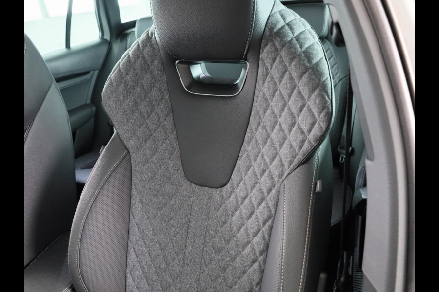 Škoda Octavia Combi Sportline Tour m-HEV 1.5 TSI 150 pk 7 versn. DSG | Panoramadak | Trekhaak wegklapbaar | Navigatie pakket | Winter pakket