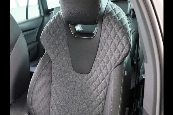 Škoda Octavia Combi Sportline Tour m-HEV 1.5 TSI 150 pk 7 versn. DSG | Panoramadak | Trekhaak wegklapbaar | Navigatie pakket | Winter pakket