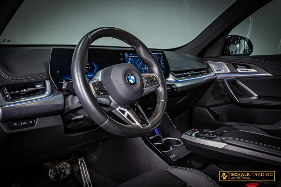 BMW X1 SDrive20i|M-sport|Pano|E-stoel|Fabrieksgarantie|H&K