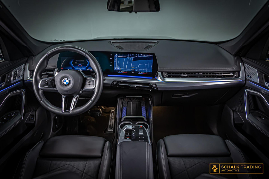 BMW X1 SDrive20i|M-sport|Pano|E-stoel|Fabrieksgarantie|H&K
