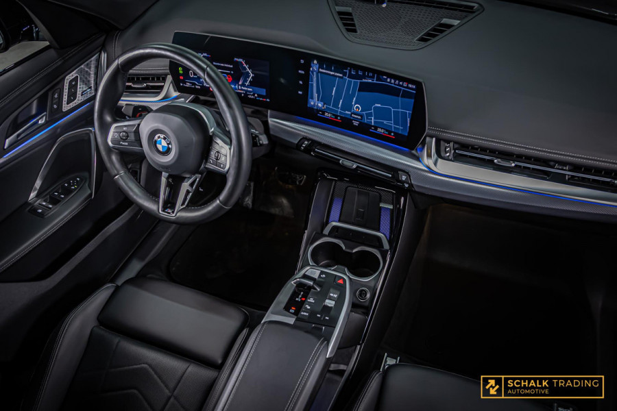 BMW X1 SDrive20i|M-sport|Pano|E-stoel|Fabrieksgarantie|H&K