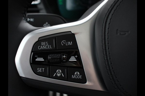 BMW iX3 Executive 74 kWh M-sport Leder Panoramisch schuif-kanteldak Navigatie Led Camera 360 Electrisch bedienbare achterklep
