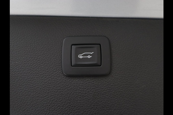 Opel Astra 1.0 Turbo Innovation | Leder | Stoel & stuurverwarming | Trekhaak | Camera | Matrix LED | Navigatie | Carplay | Comfortstoelen | Keyless | Park Assist | Climate control