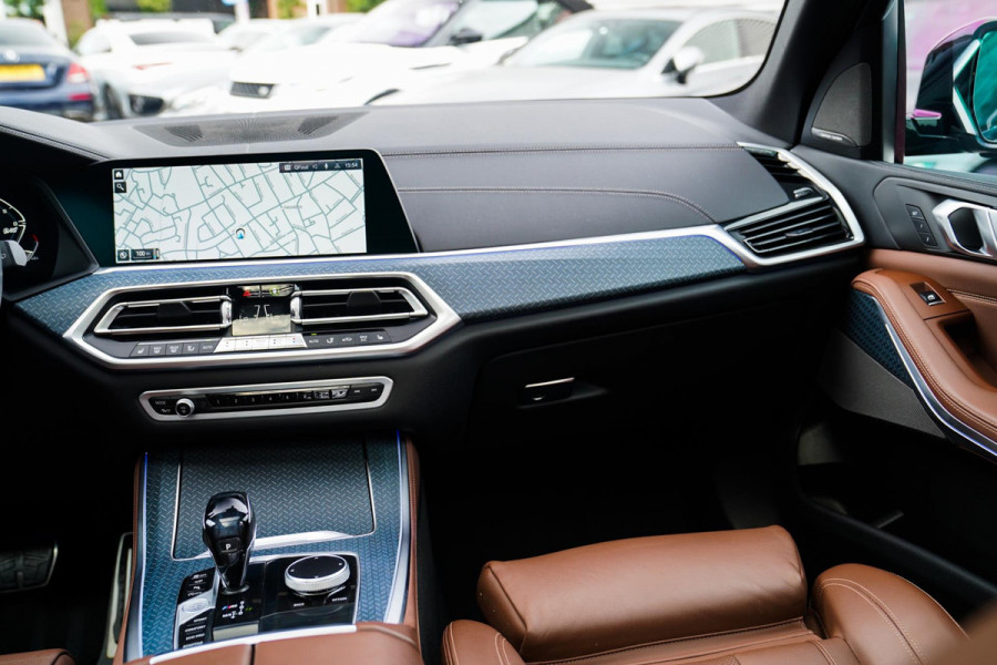 BMW X5 M50i High Executive | Elektrisch trekhaak | Headup | 360 Camera