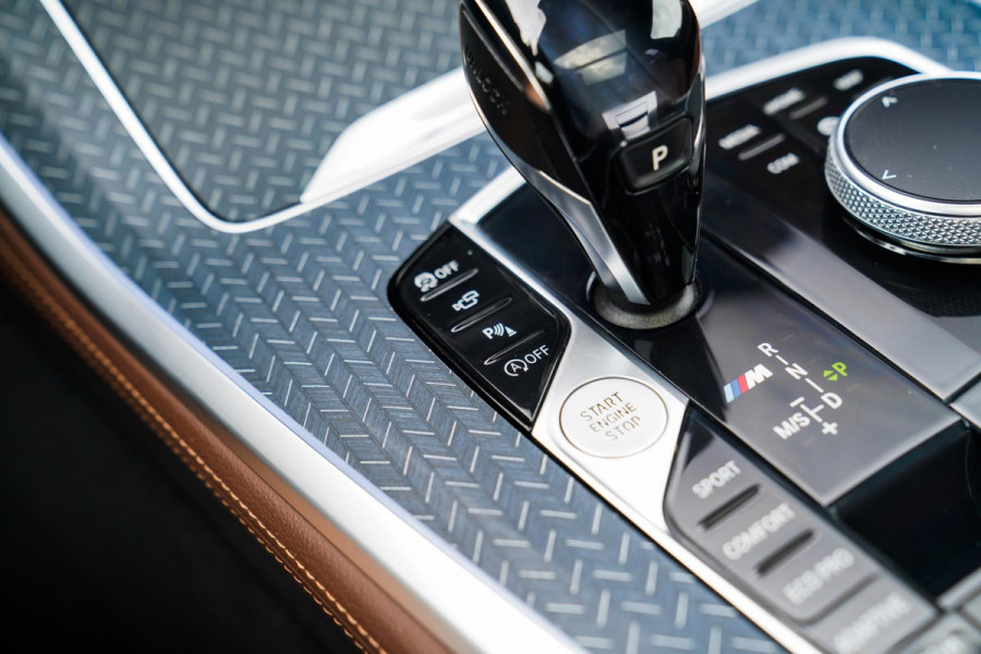 BMW X5 M50i High Executive | Elektrisch trekhaak | Headup | 360 Camera