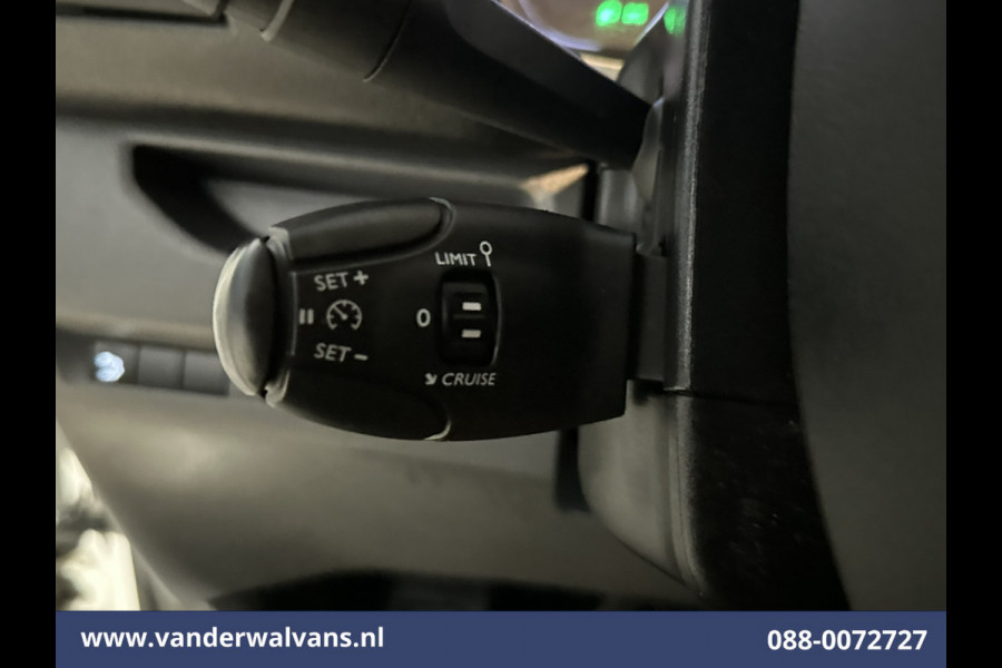 Citroën Jumpy 2.0 BlueHDI 123pk L2H1 Euro6 Airco | 2500kg Trekhaak | LM velgen | Sidebars | Parkeersensoren | Cruisecontrol Bijrijdersbank