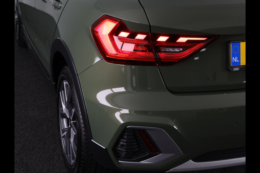 Audi A1 25 TFSI Advanced Edition 95pk|Private lease vanaf € 558,- pm |  Navigatie via App | Sportstoelen | Led verlichting