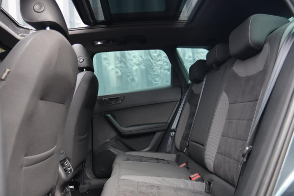 Seat Ateca 1.5 TSI Xcellence / PANO / KEYLESS / VIRTUAL / 360 / ACC / CARPLAY