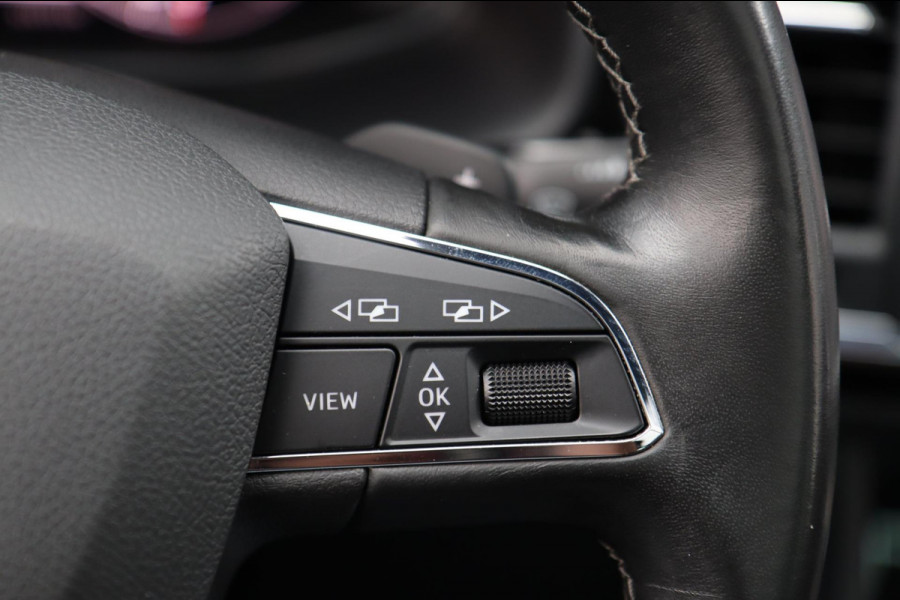 Seat Ateca 1.5 TSI Xcellence / PANO / KEYLESS / VIRTUAL / 360 / ACC / CARPLAY