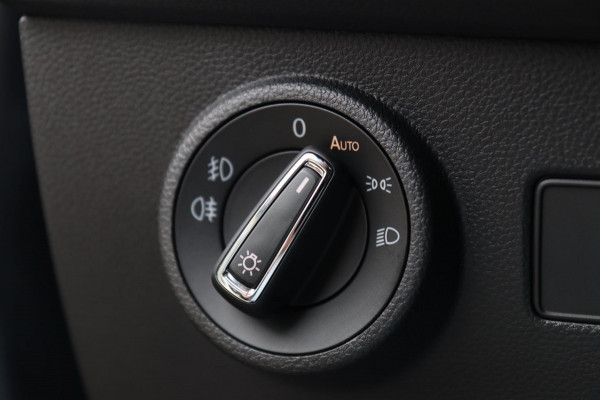 Seat Ateca 1.5 TSI Xcellence / PANO / KEYLESS / VIRTUAL / 360 / ACC / CARPLAY