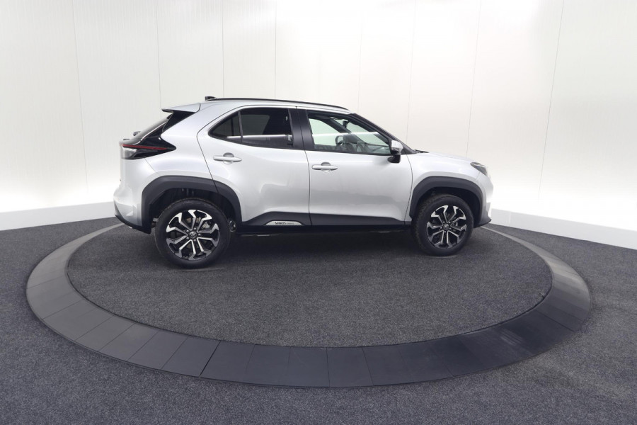 Toyota Yaris Cross 1.5 Hybrid 130 AT Teamplayer | Camera | Dodehoekdetectie | Apple Carplay | Parkeersensoren | Stoelverwarming