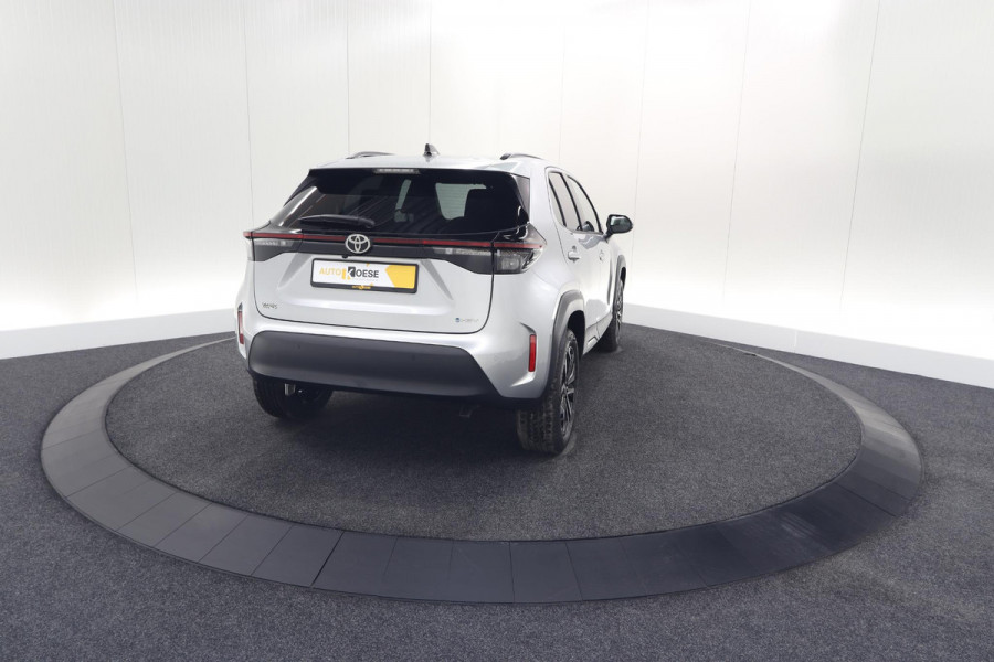 Toyota Yaris Cross 1.5 Hybrid 130 AT Teamplayer | Camera | Dodehoekdetectie | Apple Carplay | Parkeersensoren | Stoelverwarming