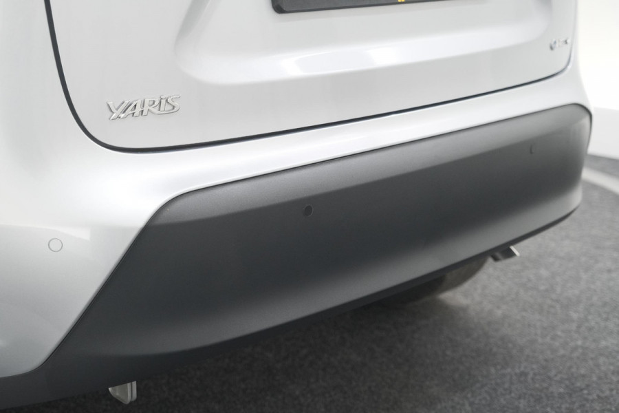 Toyota Yaris Cross 1.5 Hybrid 130 AT Teamplayer | Camera | Dodehoekdetectie | Apple Carplay | Parkeersensoren | Stoelverwarming