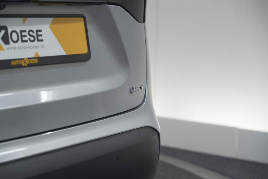 Toyota Yaris Cross 1.5 Hybrid 130 AT Teamplayer | Camera | Dodehoekdetectie | Apple Carplay | Parkeersensoren | Stoelverwarming