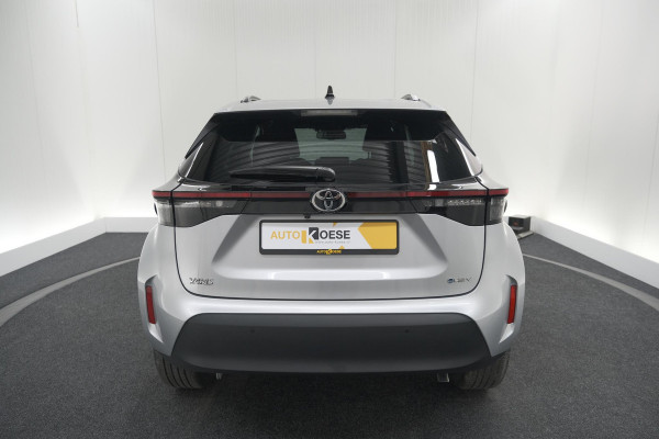 Toyota Yaris Cross 1.5 Hybrid 130 AT Teamplayer | Camera | Dodehoekdetectie | Apple Carplay | Parkeersensoren | Stoelverwarming