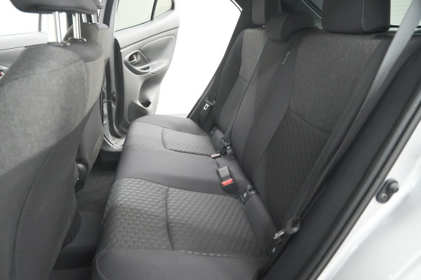Toyota Yaris Cross 1.5 Hybrid 130 AT Teamplayer | Camera | Dodehoekdetectie | Apple Carplay | Parkeersensoren | Stoelverwarming