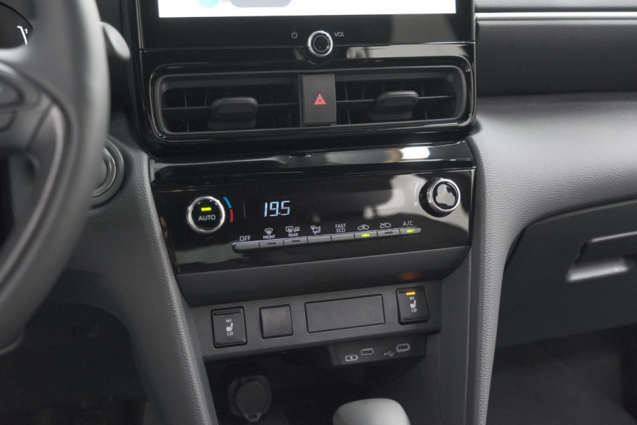 Toyota Yaris Cross 1.5 Hybrid 130 AT Teamplayer | Camera | Dodehoekdetectie | Apple Carplay | Parkeersensoren | Stoelverwarming