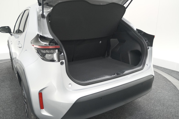 Toyota Yaris Cross 1.5 Hybrid 130 AT Teamplayer | Camera | Dodehoekdetectie | Apple Carplay | Parkeersensoren | Stoelverwarming
