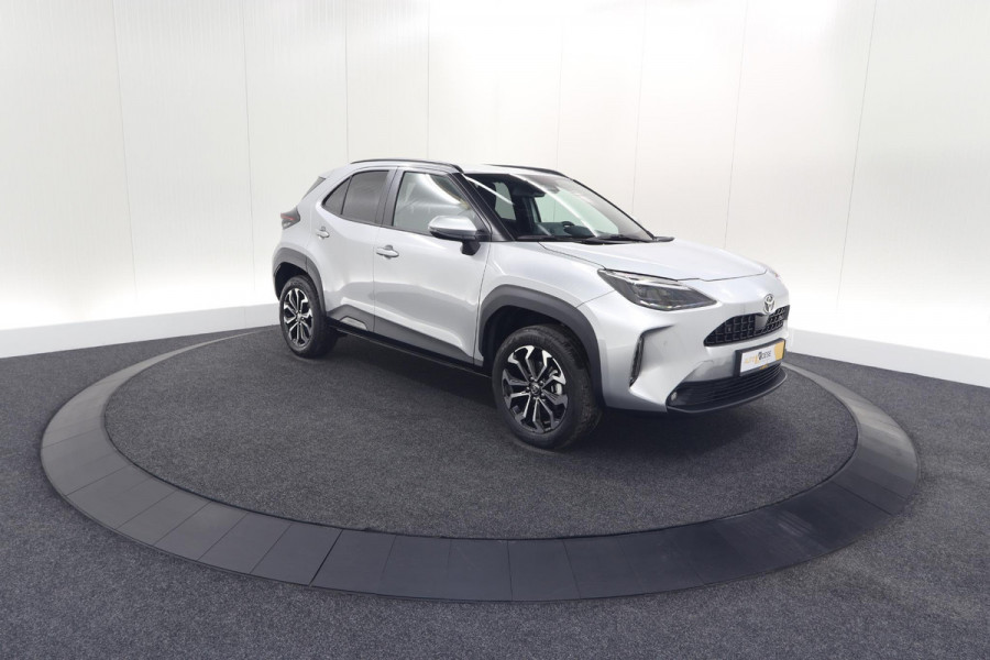 Toyota Yaris Cross 1.5 Hybrid 130 AT Teamplayer | Camera | Dodehoekdetectie | Apple Carplay | Parkeersensoren | Stoelverwarming