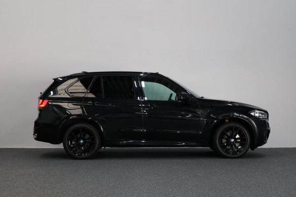 BMW X5 XDrive40e iPerformance M-Sport LED/SFEER/PANORAMADAK/LEER+S.VERWARMING+MEMORY/20" LMV/CAM/CRUISE/ECC/12 MND GARANTIE!