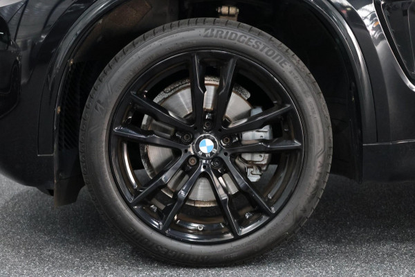 BMW X5 XDrive40e iPerformance M-Sport LED/SFEER/PANORAMADAK/LEER+S.VERWARMING+MEMORY/20" LMV/CAM/CRUISE/ECC/12 MND GARANTIE!