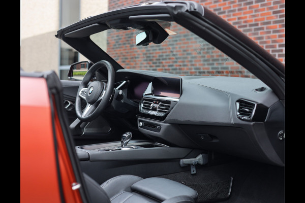 BMW Z4 Roadster M40i First Edition | HUD - H&K - ACC