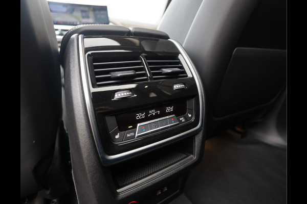 BMW X5 50e xDrive | Pano - Trekhaak - HUD