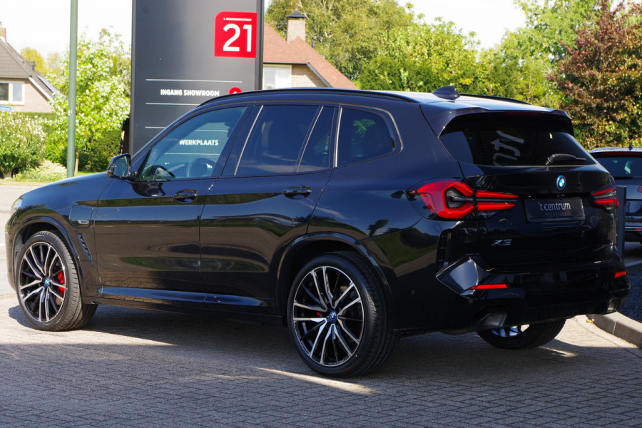 BMW X3 xDrive30e High Executive 293 PK PHEV, 360 Camera, Panoramadak, Driving As. Professional