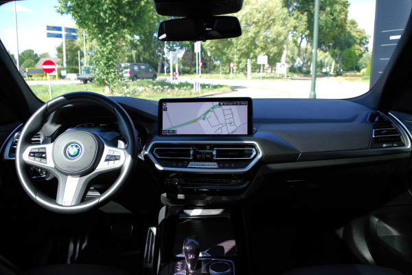 BMW X3 xDrive30e High Executive 293 PK PHEV, 360 Camera, Panoramadak, Driving As. Professional