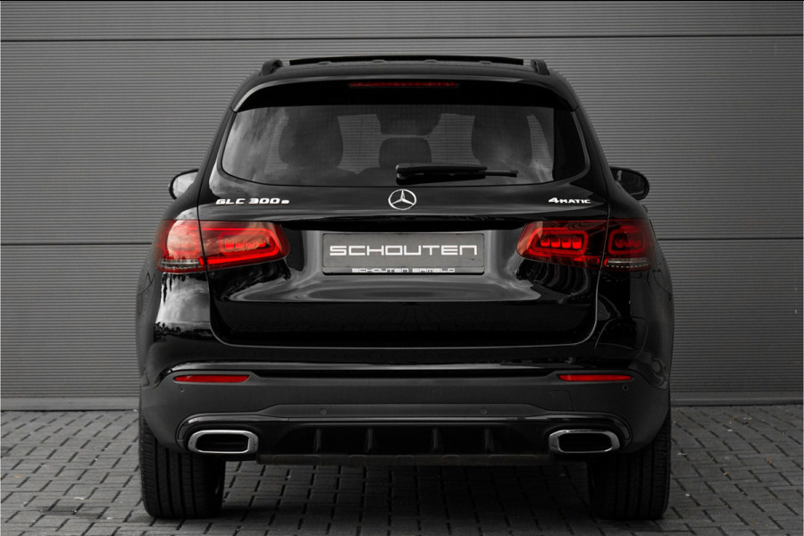 Mercedes-Benz GLC 300e 4MATIC AMG Line Pano CarPlay 20"