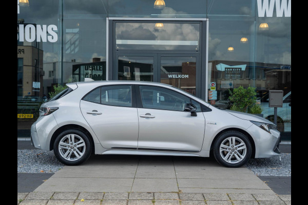 Toyota Corolla 1.8 Hybrid Business / Carplay / ACC / Camera / Full map / LED