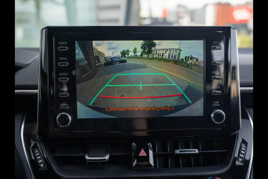 Toyota Corolla 1.8 Hybrid Business / Carplay / ACC / Camera / Full map / LED