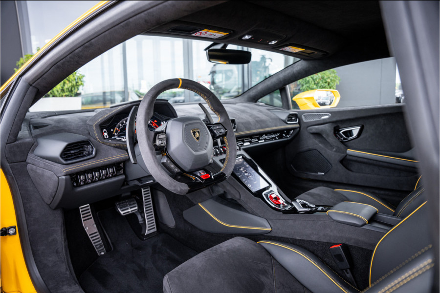 Lamborghini Huracan 5.2 V10 Tecnica RWD - Giallo Inti | Fabrieksgarantie | Dealeronderhouden | Lift | Sensonum