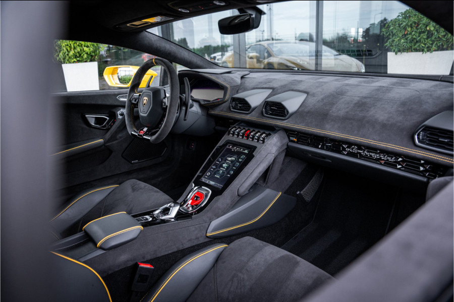 Lamborghini Huracan 5.2 V10 Tecnica RWD - Giallo Inti | Fabrieksgarantie | Dealeronderhouden | Lift | Sensonum